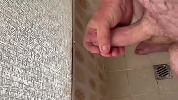 Masturbasi Di Kamar Mandi