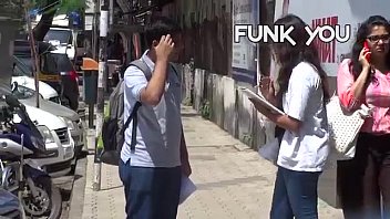 Gadis Nakal Tanya Ukuran Mr P Ke Orang Asing! (prank India)